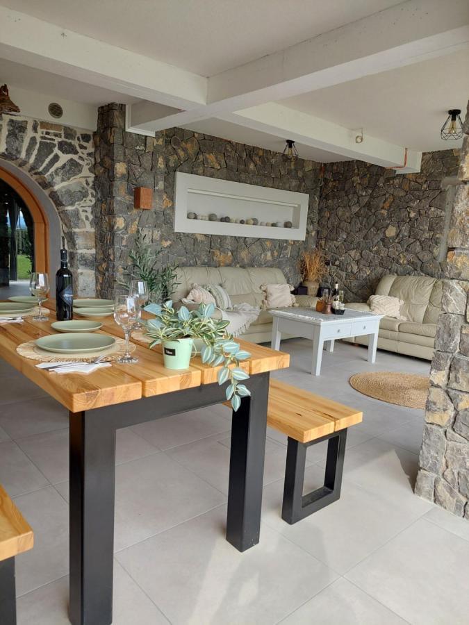 Vineyard Cottage Lan Na Hribu Semic ภายนอก รูปภาพ