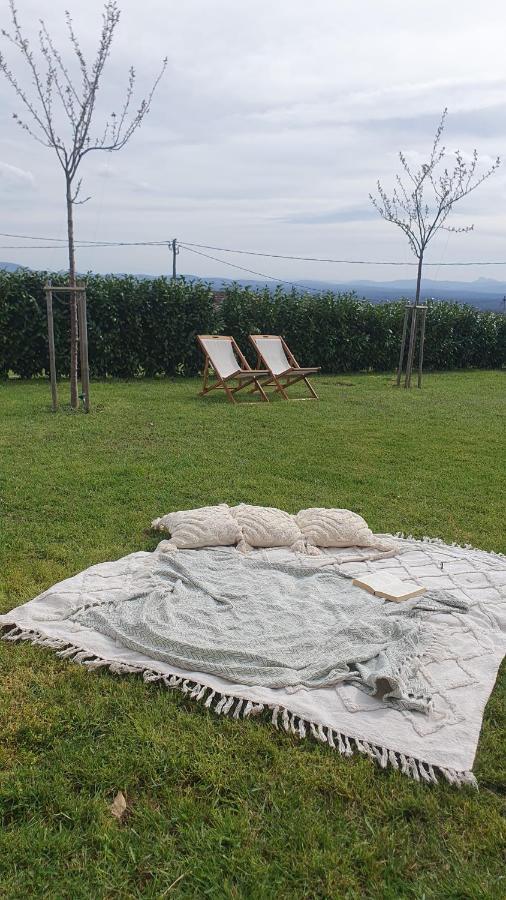 Vineyard Cottage Lan Na Hribu Semic ภายนอก รูปภาพ